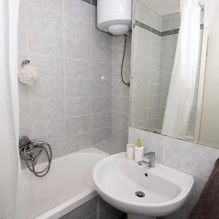 Cosy Near Centar And Sea- Marina,